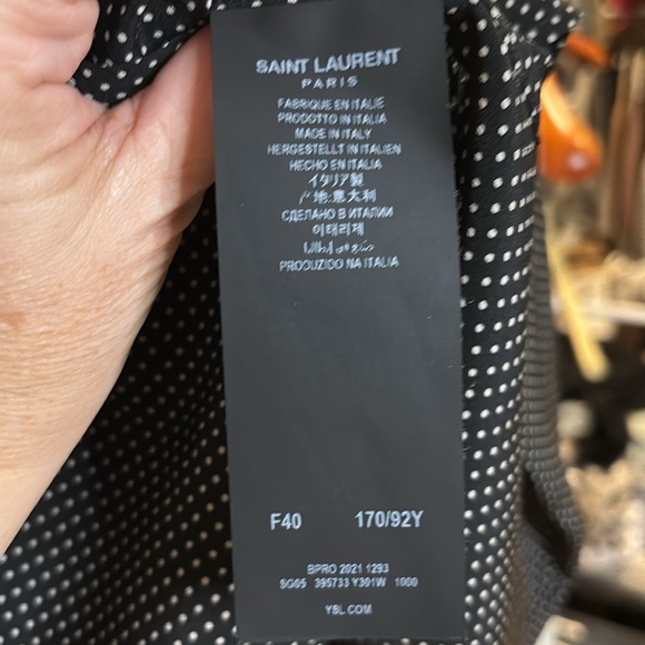 EUC SAINT LAURENT women’s black silk with tiny polka dots size 40 - Picture 4 of 8